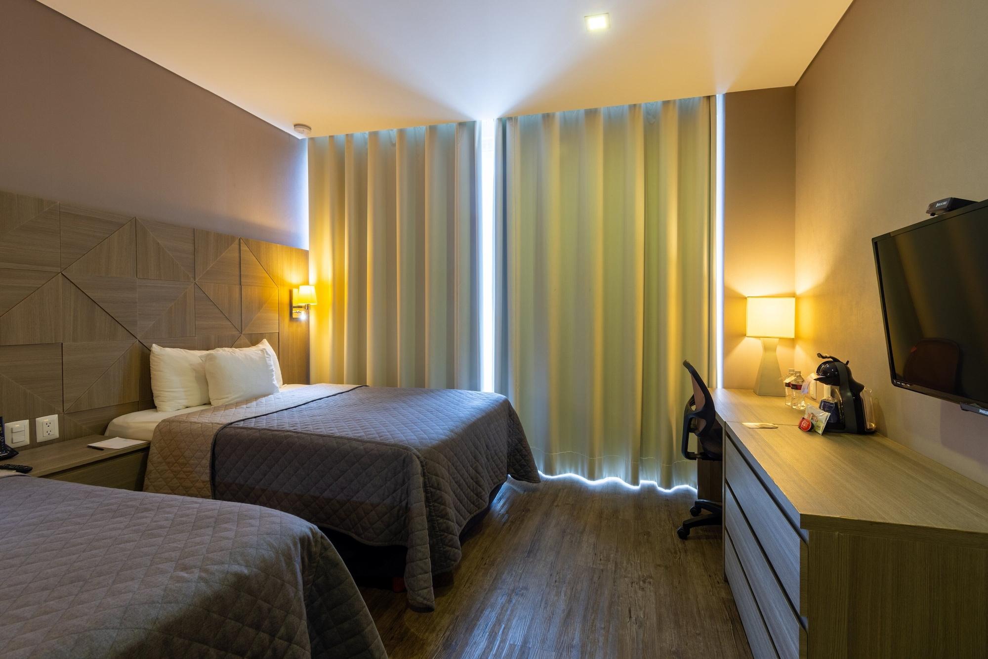 Hotel Glow Point - Mulza Leon Exterior photo