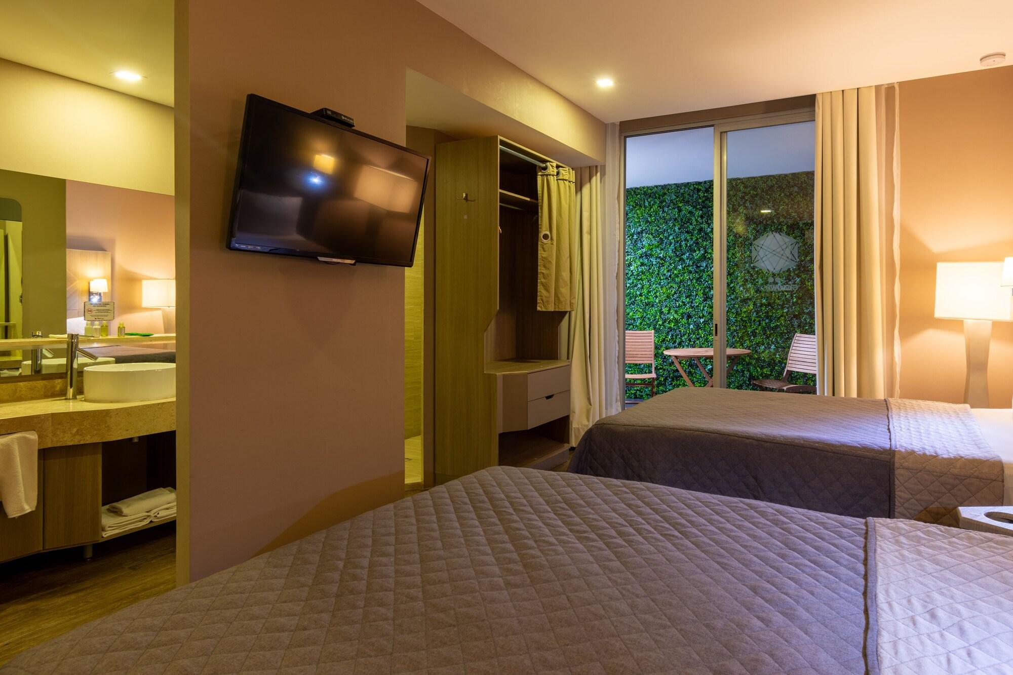 Hotel Glow Point - Mulza Leon Exterior photo