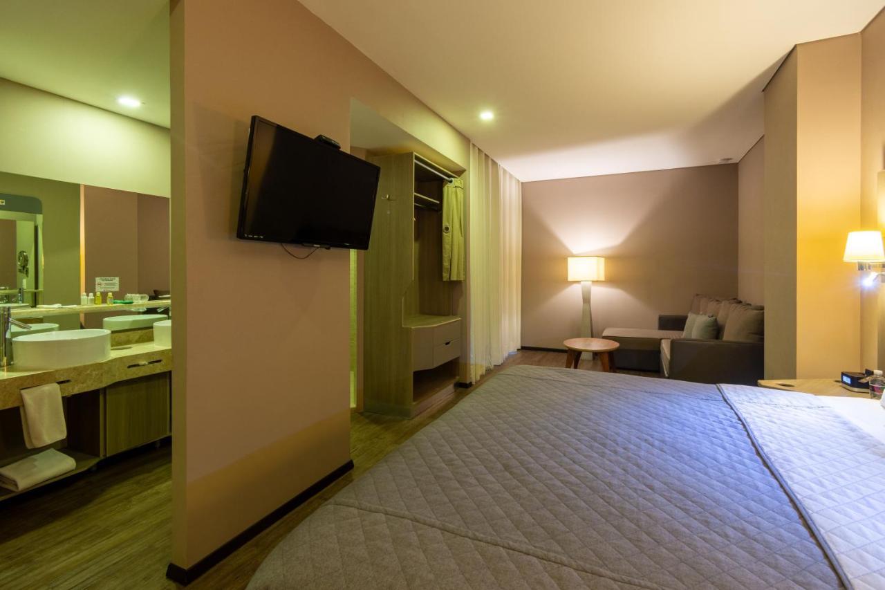 Hotel Glow Point - Mulza Leon Exterior photo