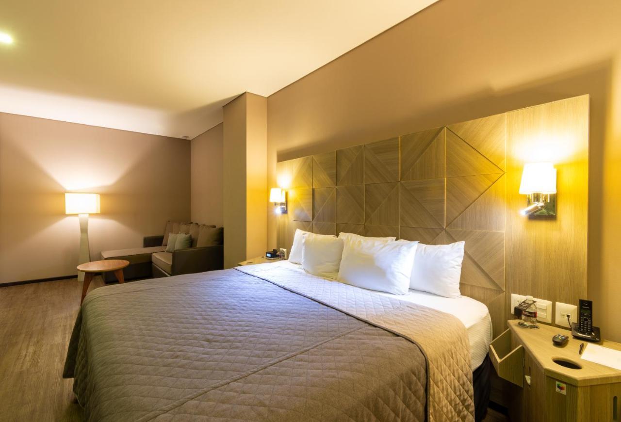 Hotel Glow Point - Mulza Leon Exterior photo
